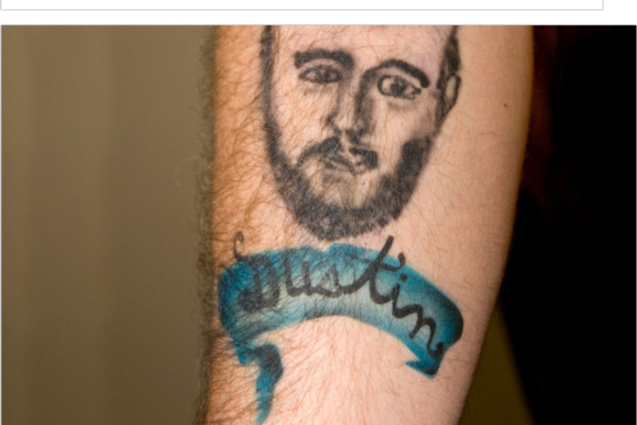 Honda VP with fan's face airbrushed on arm